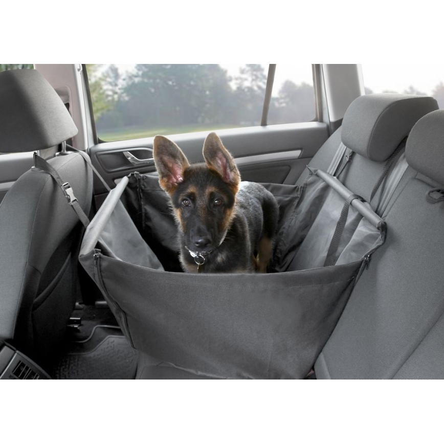 Protective car blanket for a small dog 58x52 cm