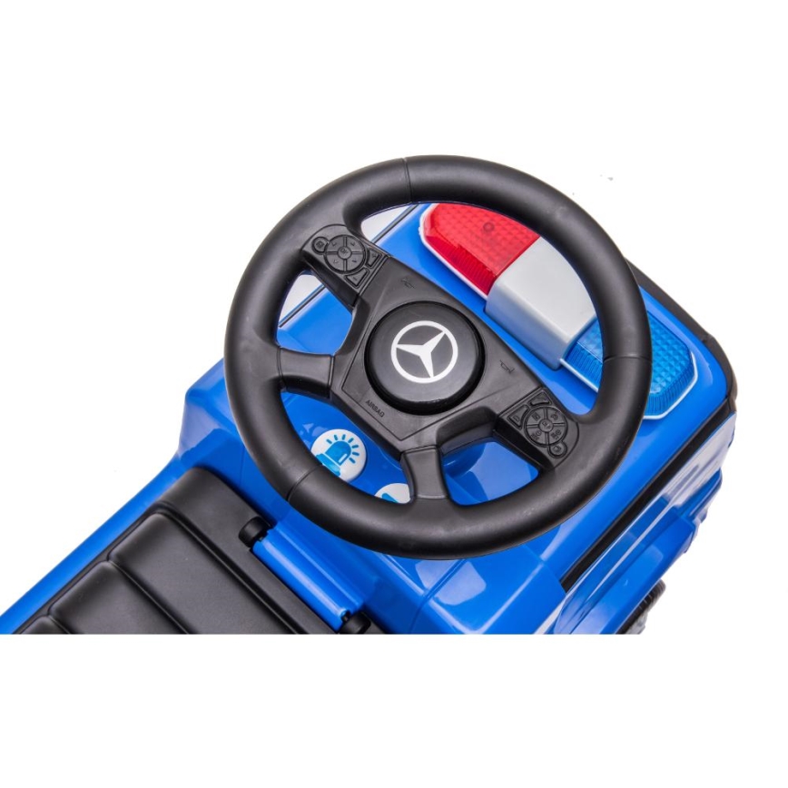 Push car Mercedes Police car blue