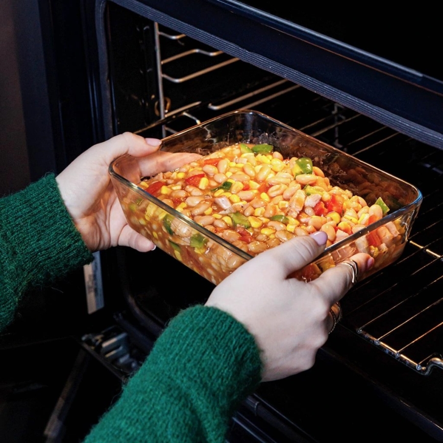 PYREX 1.5 L Glass Food Storage Container