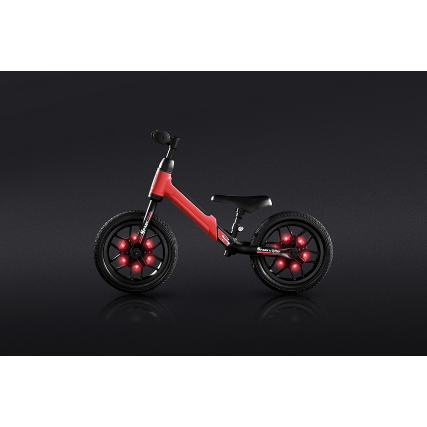 QPlay - Push bike with LED lights on wheels SPARK red