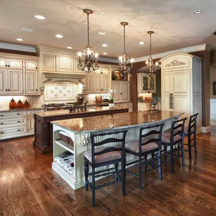 Quoizel - MARQUETTE chain-hung chandelier 3xE14/60W/230V bronze