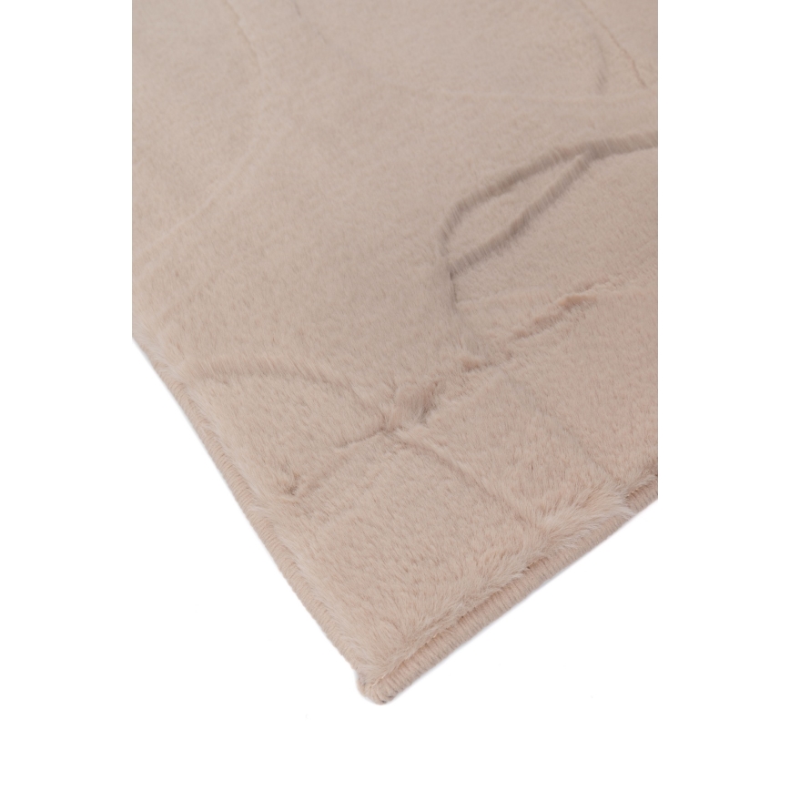 RABBIT 3D Rug 120 x 170 cm — Beige