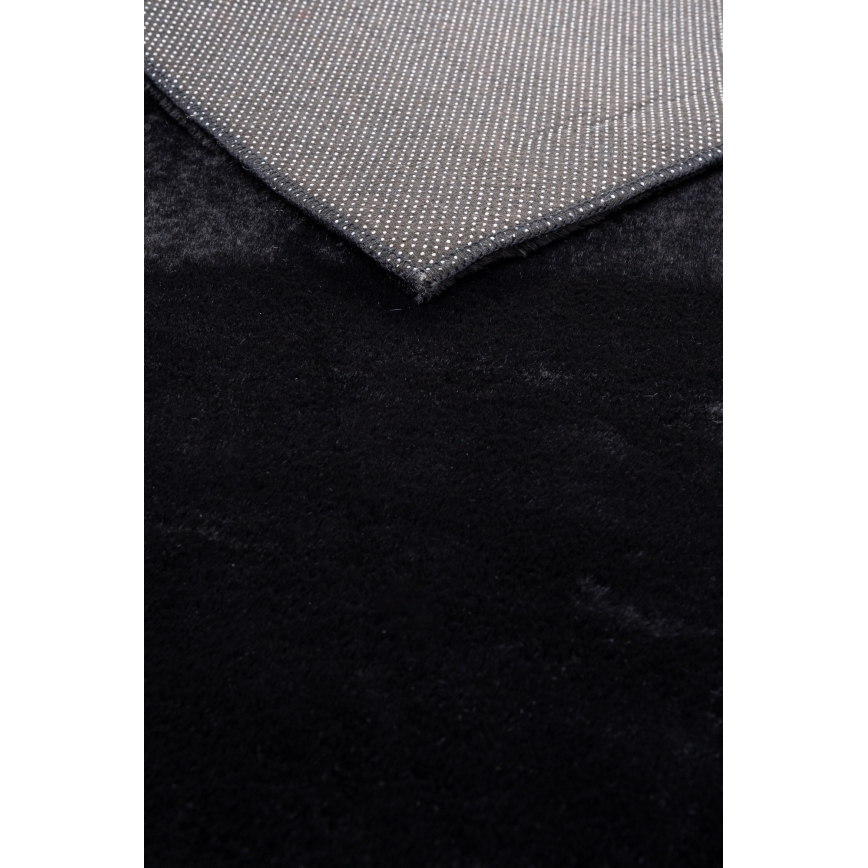 RABBIT-FOX Rug 160x230 cm Black