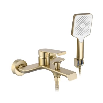 REA-B7100 - HASS Brushed Gold Bathtub Set