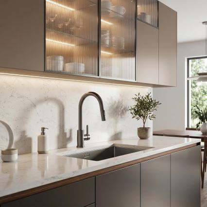 REA-B7574 - ONTARIO 38 cm Kitchen Faucet with Pull-Out Sprayer, Titanium