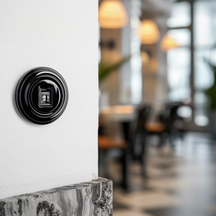 Reblig - Retro data socket with black frame