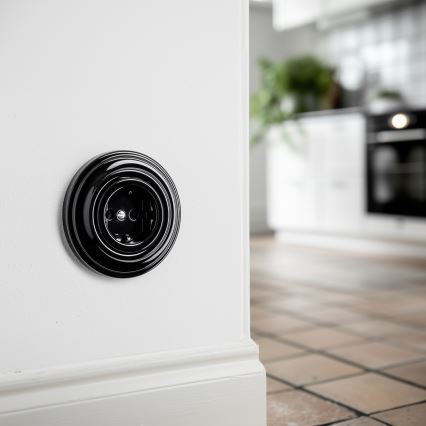Reblig - Retro SCHUKO residential wall socket with frame, 230V/16A, black