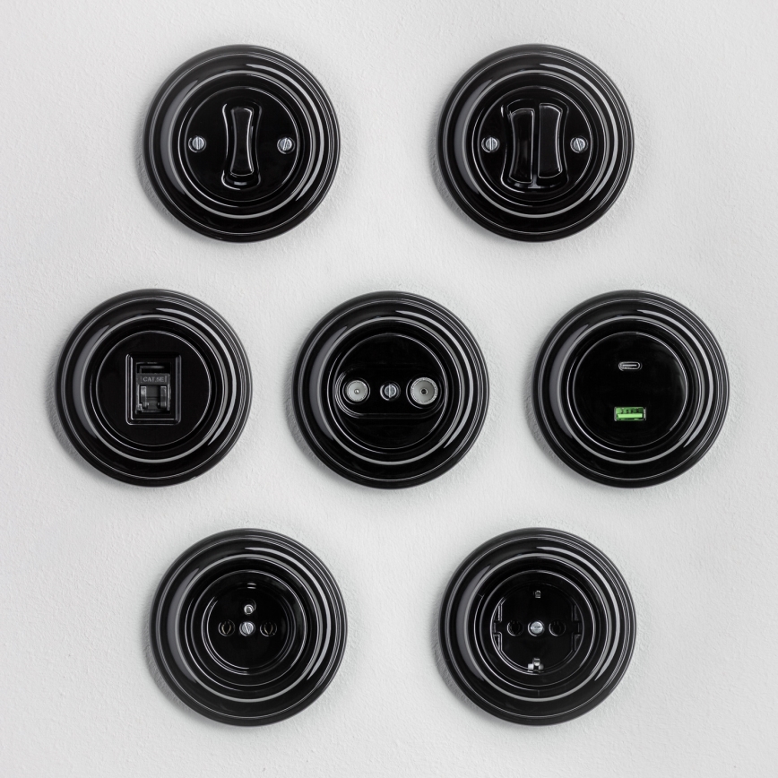 Reblig - Retro SCHUKO residential wall socket with frame, 230V/16A, black