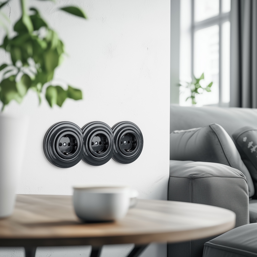 Reblig - Retro Triple SCHUKO 230 V Household Socket with Frame, Anthracite
