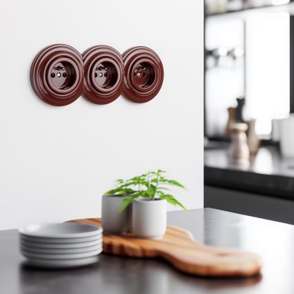 Reblig - Triple retro-style 230 V wall socket with frame, brown