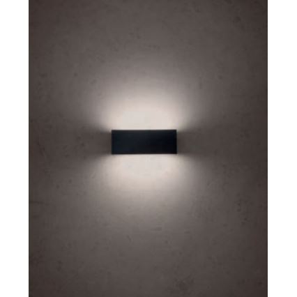 Redo 90153 - LED Outdoor wall light LAMPRIS 1xLED/9W/230V IP65