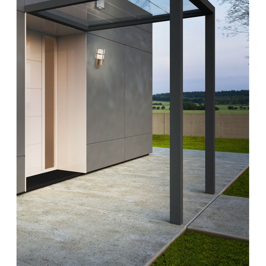 Redo 90202 - Outdoor wall light TRITON 1xE27/28W/230V IP54 brass