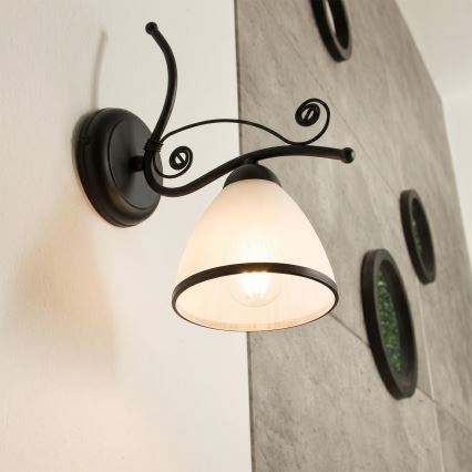 RETRO Wall Lamp 1x E27 / 60W / 230V – Black/White