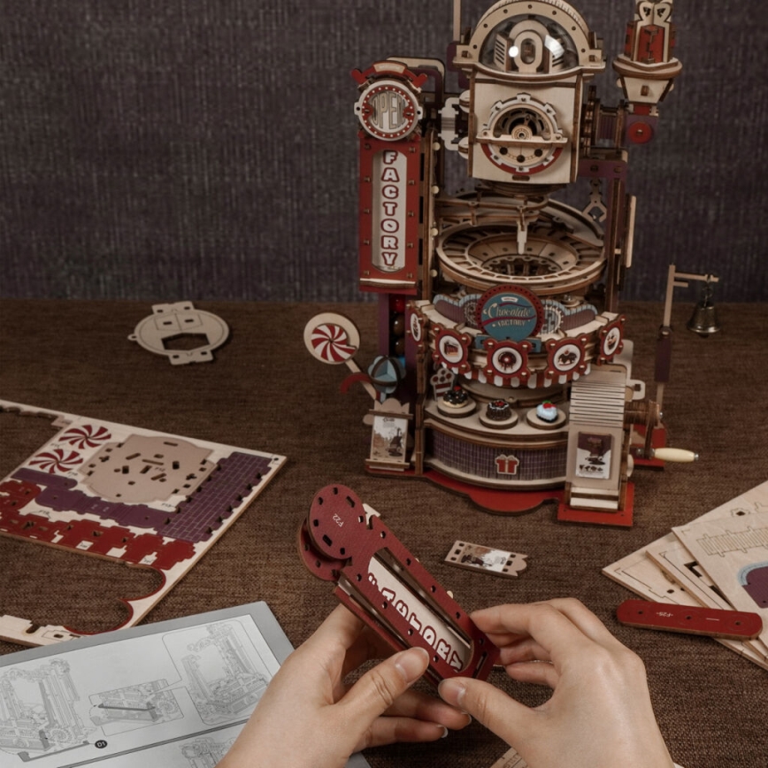 RoboTime - 3D marble track puzzle Chocolate factory