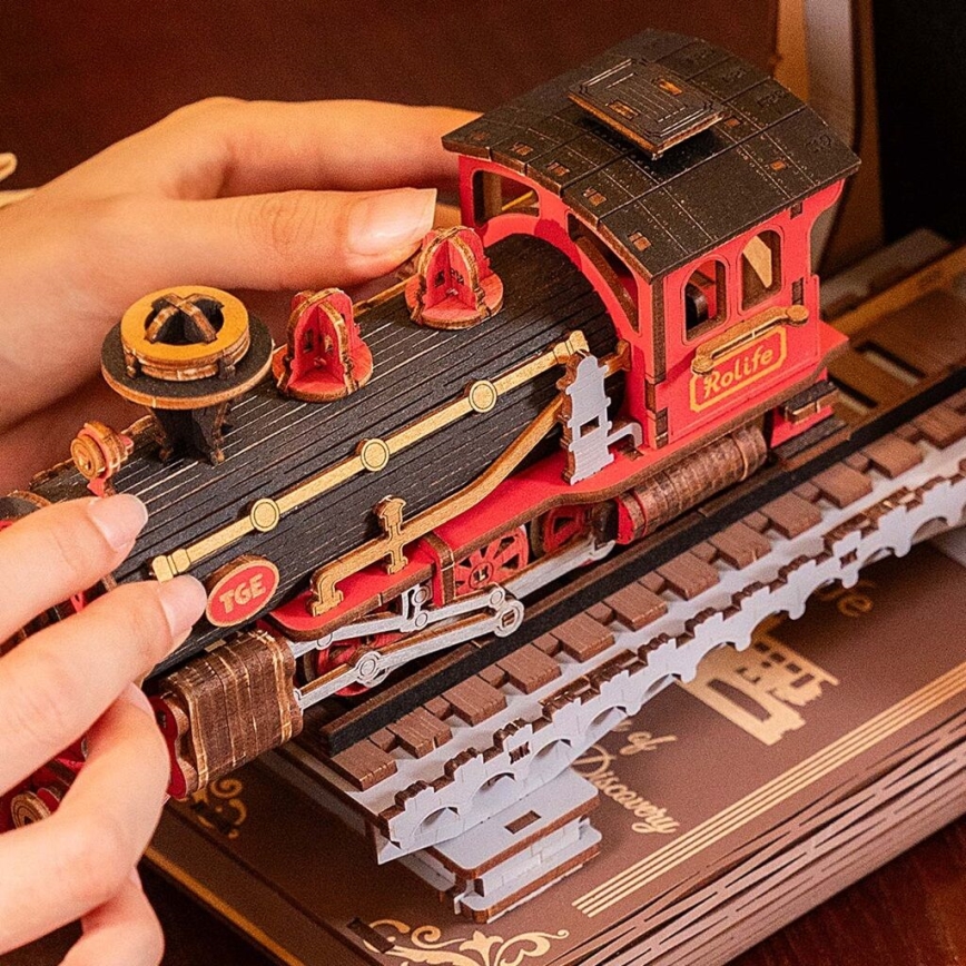 RoboTime - 3D puzzle Bookstop Historic steam train