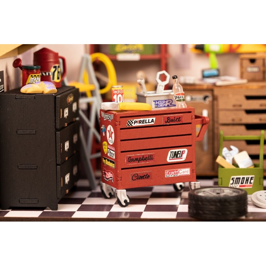 RoboTime - Miniature house Garage 2xAAA