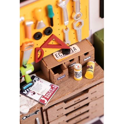 RoboTime - Miniature house Garage 2xAAA