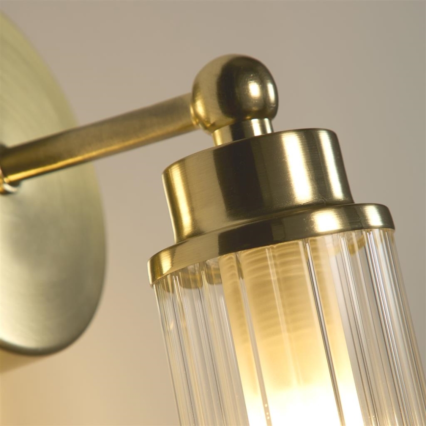 Searchlight - IMPERIAL Bathroom Wall Light 1xG9/7W/230V IP44 Brass