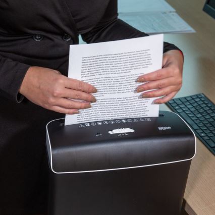 Sencor - Paper shredder A4 volume 7 l 230V black