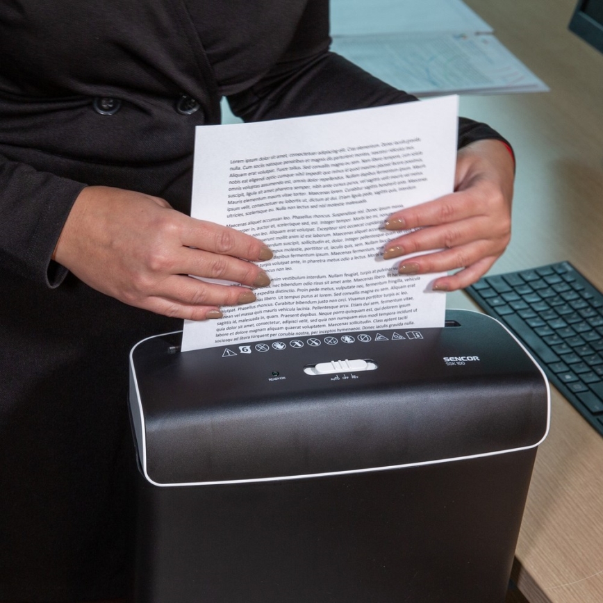 Sencor - Paper shredder A4 volume 7 l 230V black