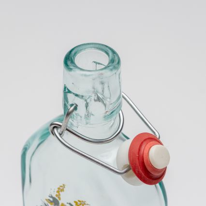 Set 1x glass bottle and 2x glass for shots clear with a hare motif