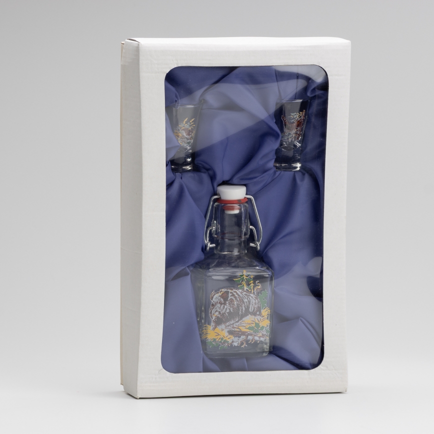 Set 1x glass bottle and 2x glass for shots clear with a wild boar motif