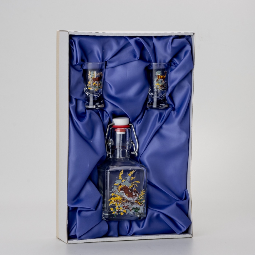 Set 1x glass bottle and 2x glass for shots clear with an animal motif - hare