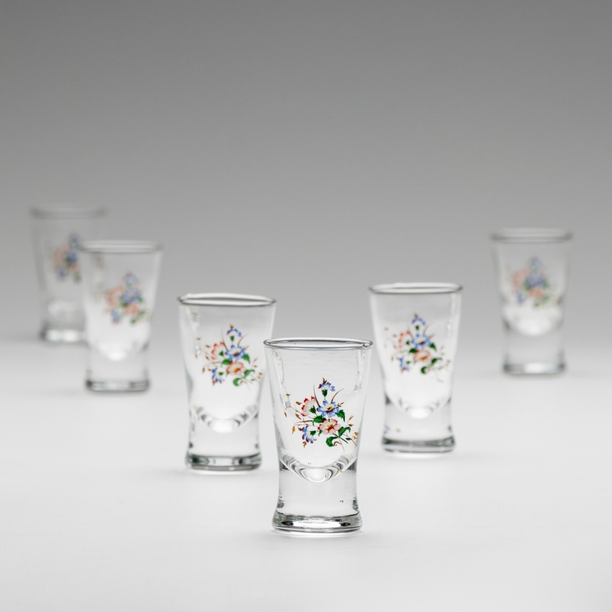 Set 6x liqueur glass with a bouquet motif no. 3