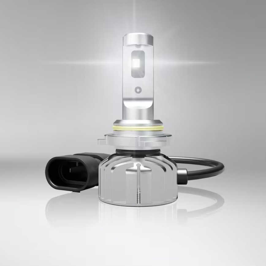 Set of 2 NIGHT BREAKER SMART HB4 LED Car Bulbs P22d/10W/12V 6000K - Osram