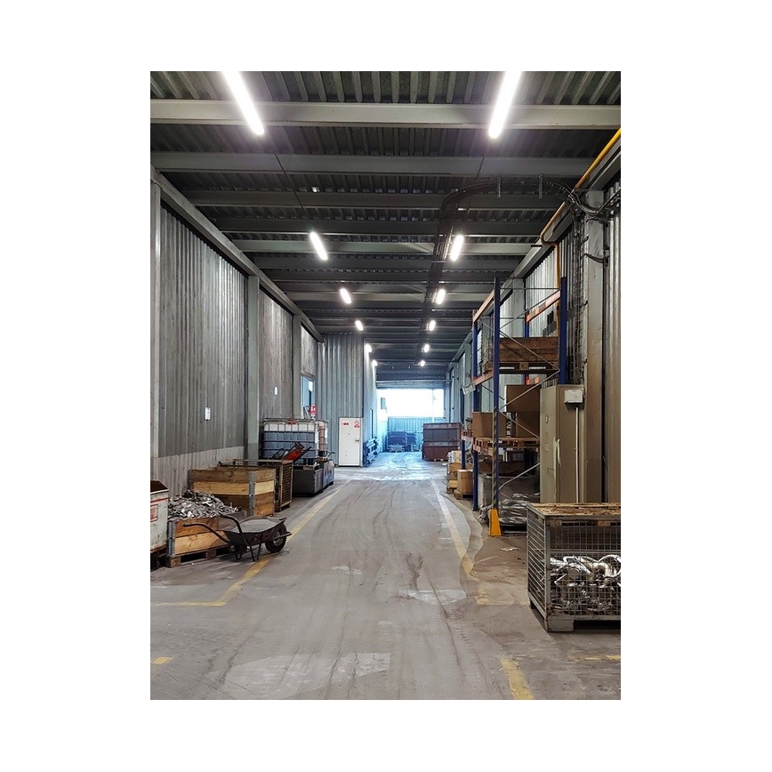 Sinclair - LED Heavy-duty light LED/55W/230V 3000/4000/5000K IK08 IP66