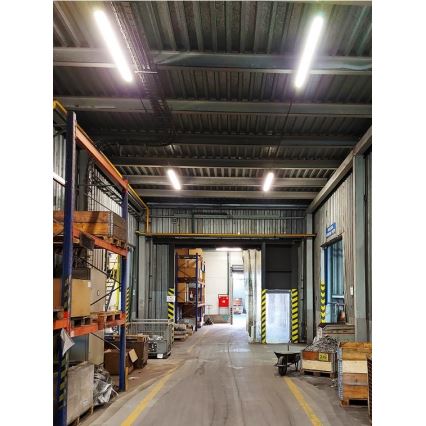 Sinclair - LED Heavy-duty light LED/55W/230V 3000/4000/5000K IK08 IP66