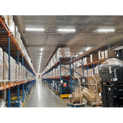 Sinclair - LED Heavy-duty light LED/45W/230V 4000K IK08 IP66
