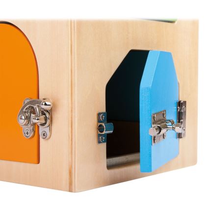Small Foot - Motor house with locks