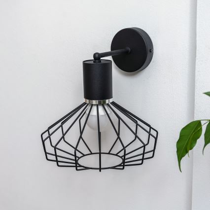 SOLANO Wall Lamp 1xE27/15W/230V Black/Glossy Chrome