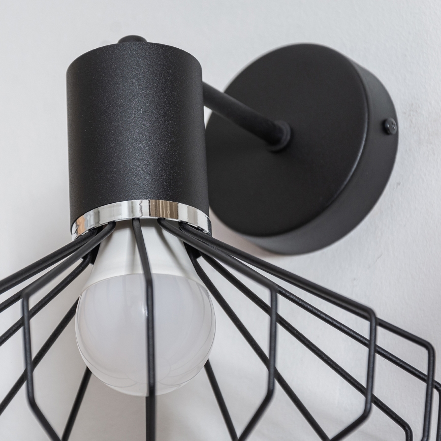 SOLANO Wall Lamp 1xE27/15W/230V Black/Glossy Chrome