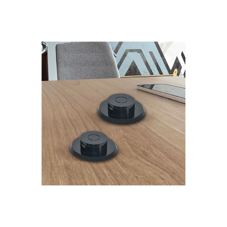 Built-in USB charger USB A+C black