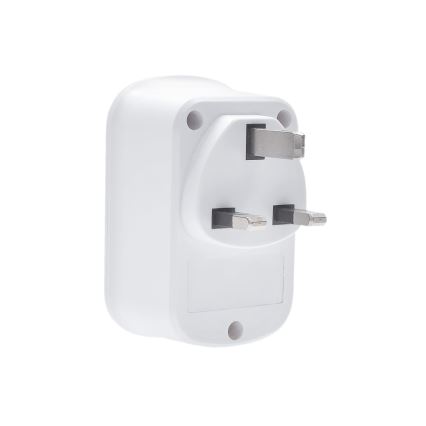 UK 230V Travel Adapter with 2x USB-A + 1x USB-C