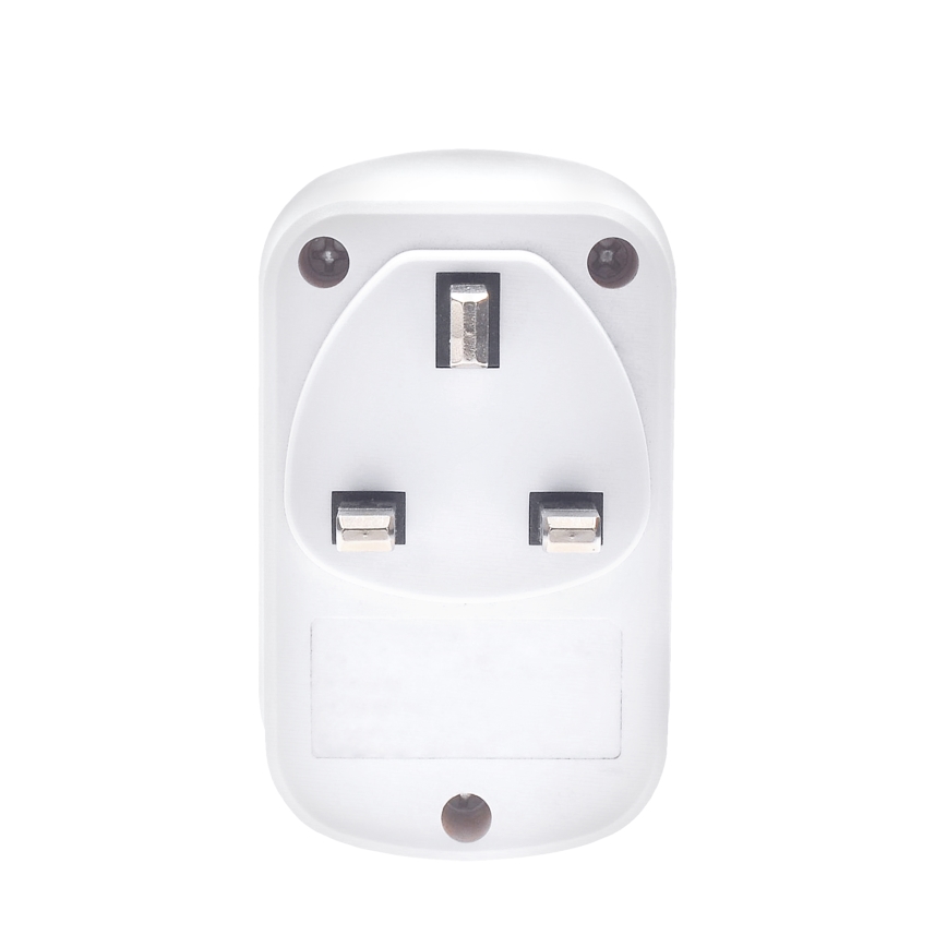 UK 230V Travel Adapter with 2x USB-A + 1x USB-C