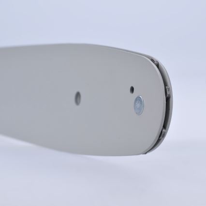 Rail for cordless saw