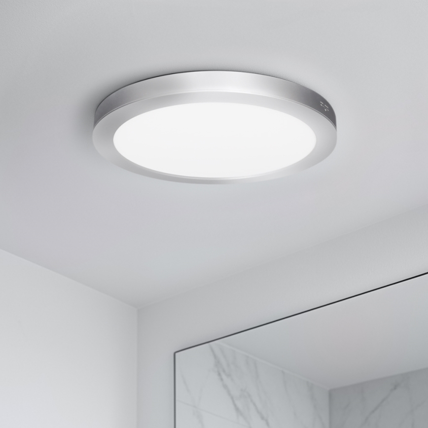 LED 2-in-1 Surface/Recessed Panel 18W/230V 3000/4000/6000K dia. 22,5 cm IP54 Silver