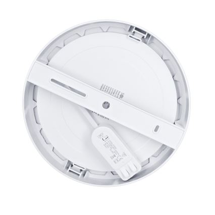 LED 2-in-1 Surface/Recessed Panel 18W/230V 3000/4000/6000K dia. 22,5 cm IP54 Silver