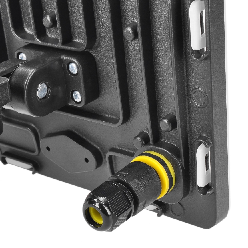 LED Outdoor floodlight LED/30W/230V 4000K IP65