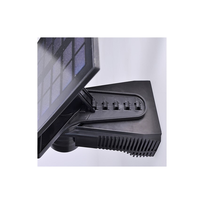 LED Solar flood light with a sensor 2000mAh LED/8W/3,7V IP44