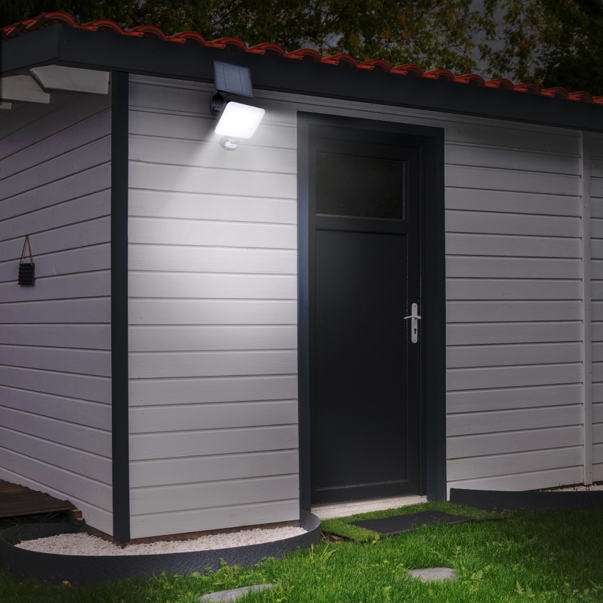 LED Solar floodlight with a motion sensor LED/11W/3,7V 4400mAh 3000K/4000K/6500K IP54