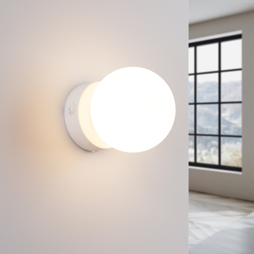 Wall light YOLI 1xG9/8W/230V white