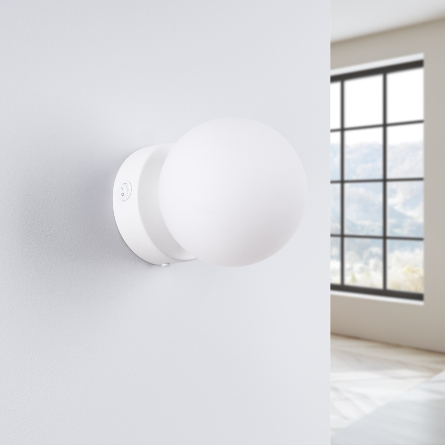 Wall light YOLI 1xG9/8W/230V white