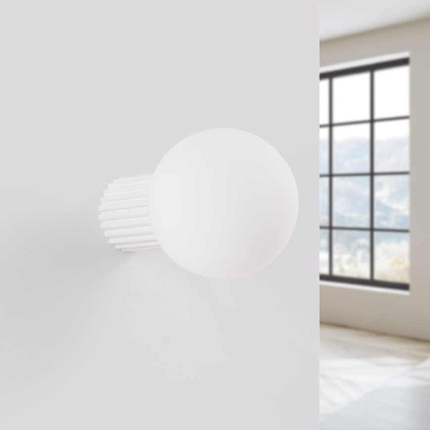 Bathroom wall light HALO 1xG9/8W/230V d. 12 cm IP44 white