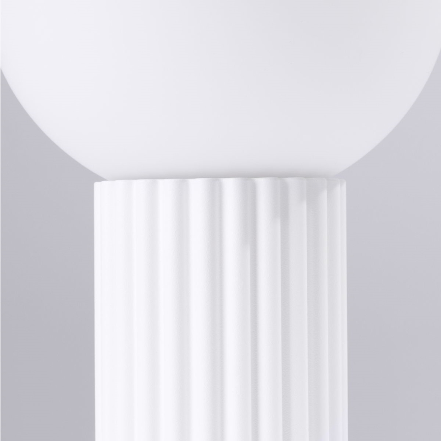 Bathroom ceiling light HALO 1xG9/8W/230V d. 12 cm IP44 white