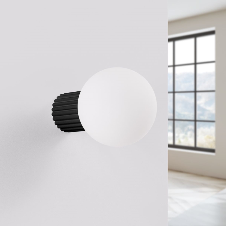 Bathroom wall light HALO 1xG9/8W/230V d. 12 cm IP44 black