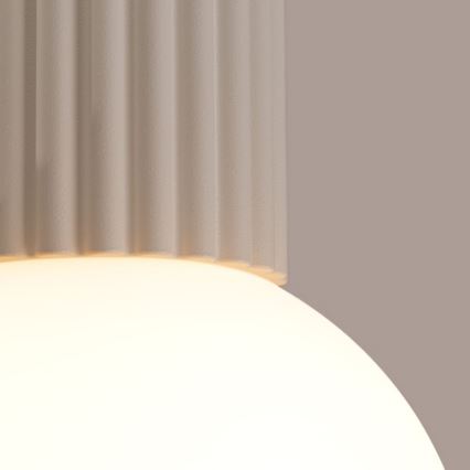 Bathroom ceiling light HALO 1xG9/8W/230V d. 12 cm IP44 creamy